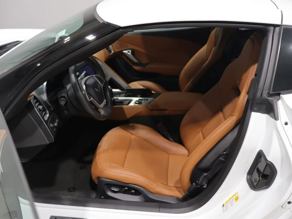 2014 Chevrolet Corvette C7 - Image 9 of 31