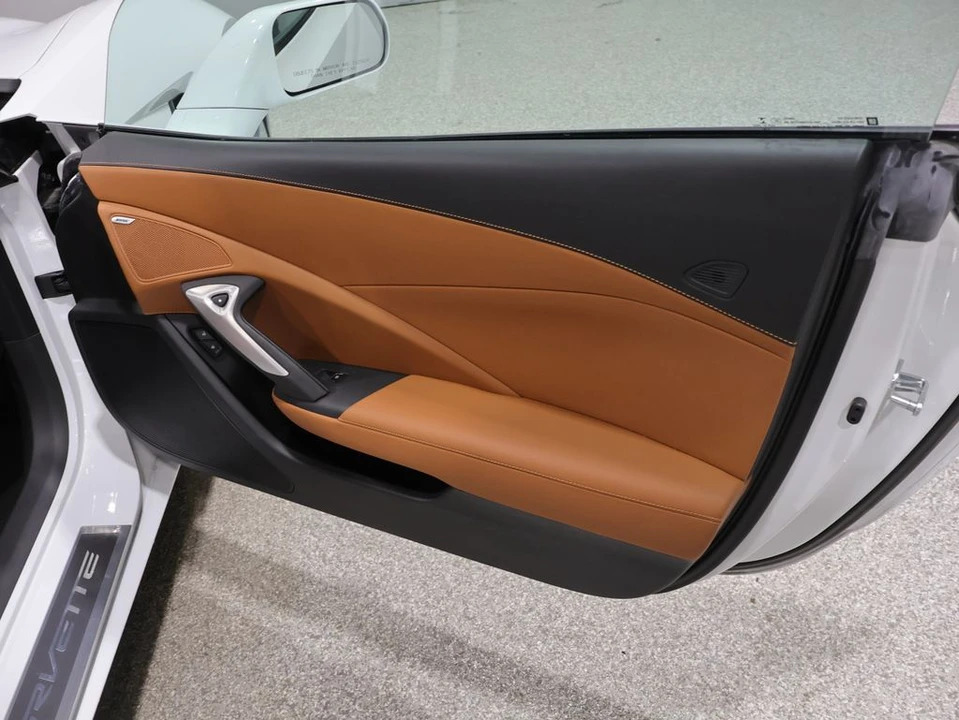 2014 Chevrolet Corvette C7 - Image 17 of 31