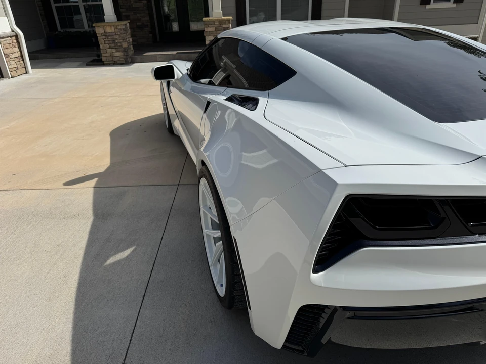 2014 Chevrolet Corvette C7 - Image 18 of 31