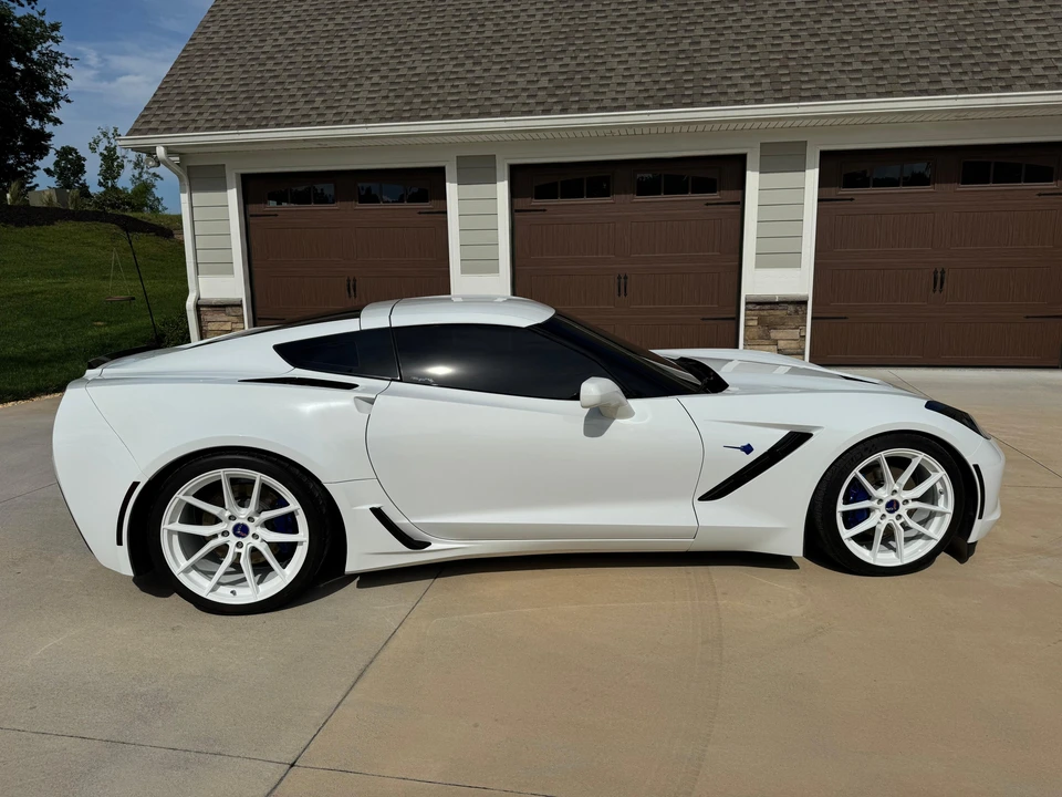 2014 Chevrolet Corvette C7 - Image 15 of 31