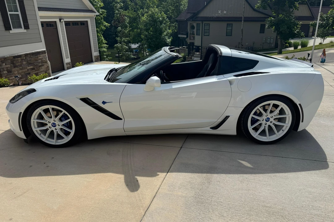 2014 Chevrolet Corvette C7 - Image 3 of 31