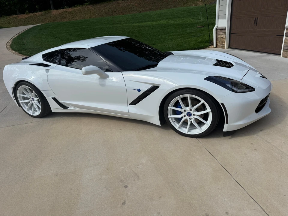 2014 Chevrolet Corvette C7 - Image 16 of 31