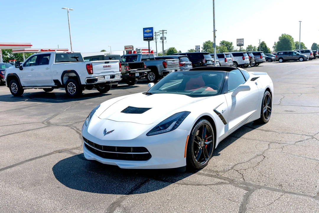 2014 Chevrolet Corvette C7 - Image 2 of 31