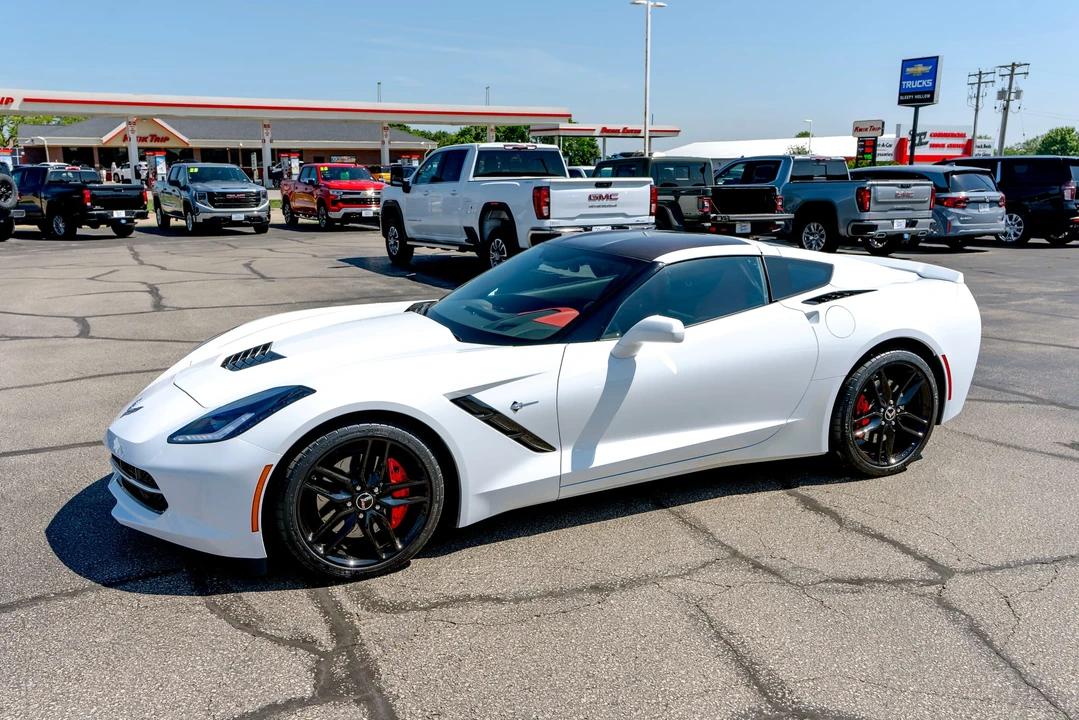 2014 Chevrolet Corvette C7 - Image 11 of 31