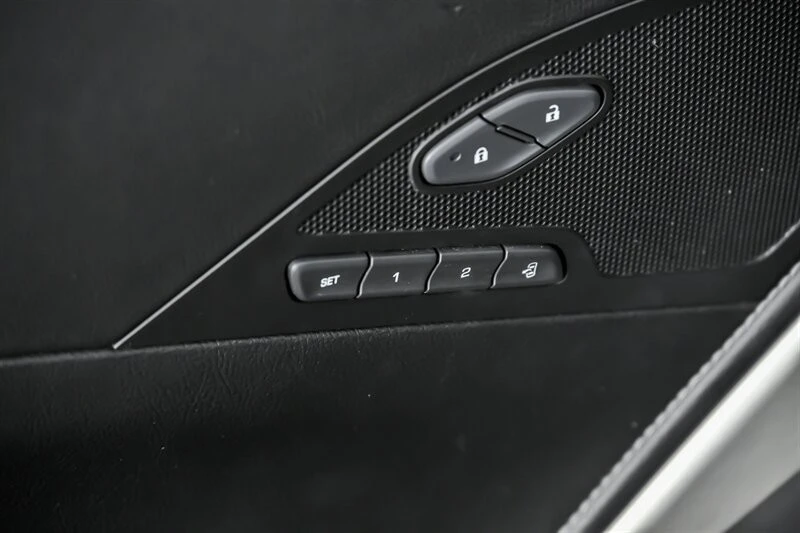 2014 Chevrolet Corvette C7 - Image 19 of 21