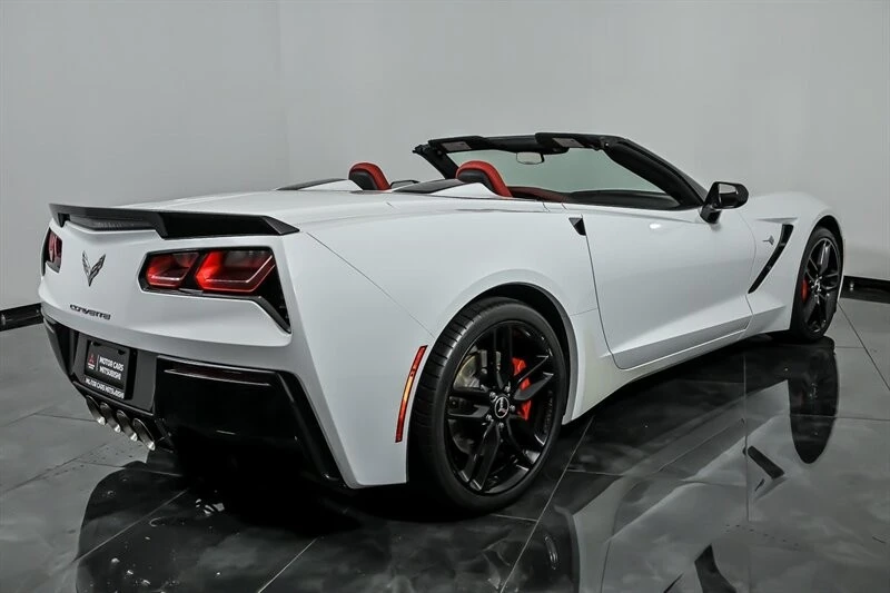 2014 Chevrolet Corvette C7 - Image 9 of 31