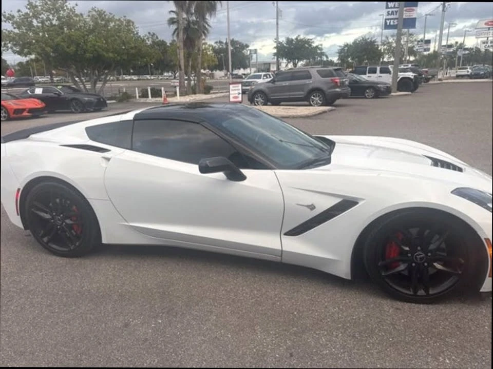 2014 Chevrolet Corvette C7 - Image 2 of 10