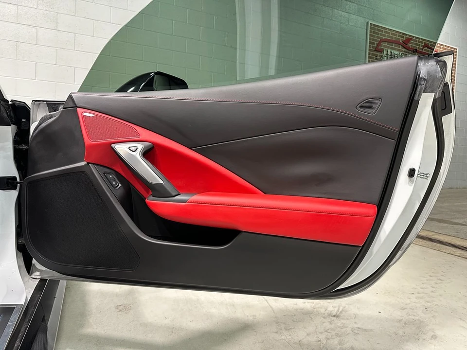 2014 Chevrolet Corvette C7 - Image 14 of 31