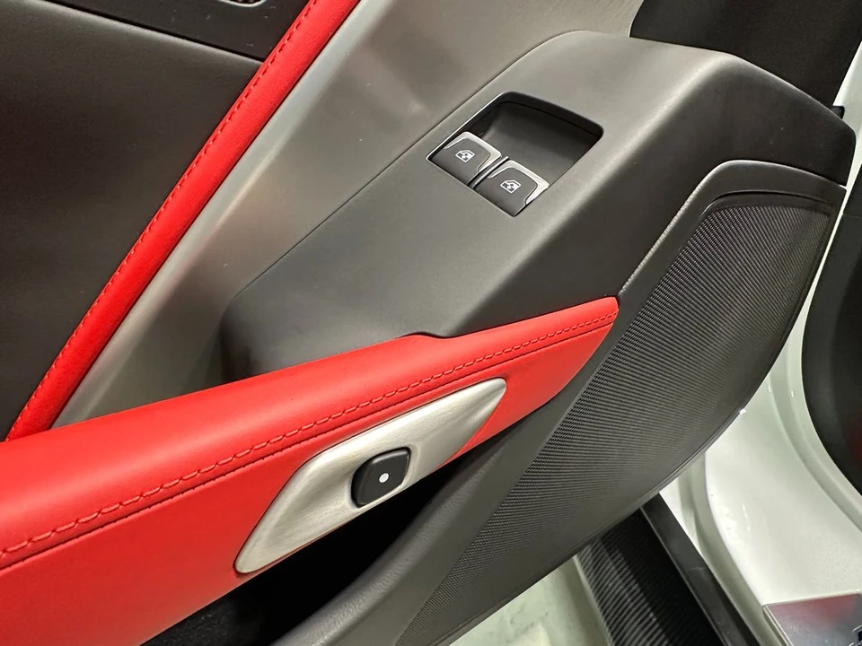 2014 Chevrolet Corvette C7 - Image 27 of 31