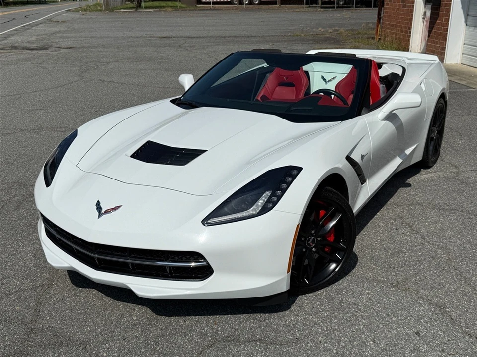 2014 Chevrolet Corvette C7 - Image 8 of 31