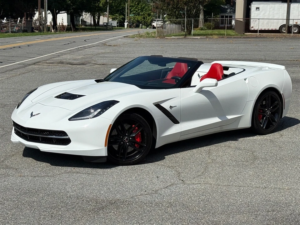 2014 Chevrolet Corvette C7 - Image 9 of 31