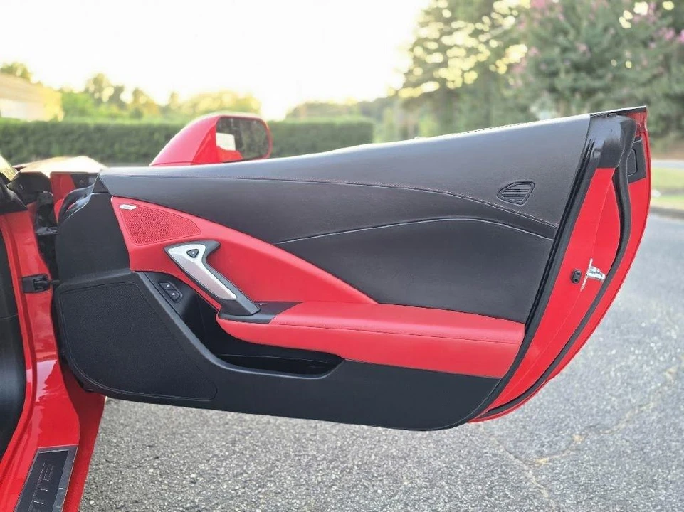 2014 Chevrolet Corvette C7 - Image 30 of 31