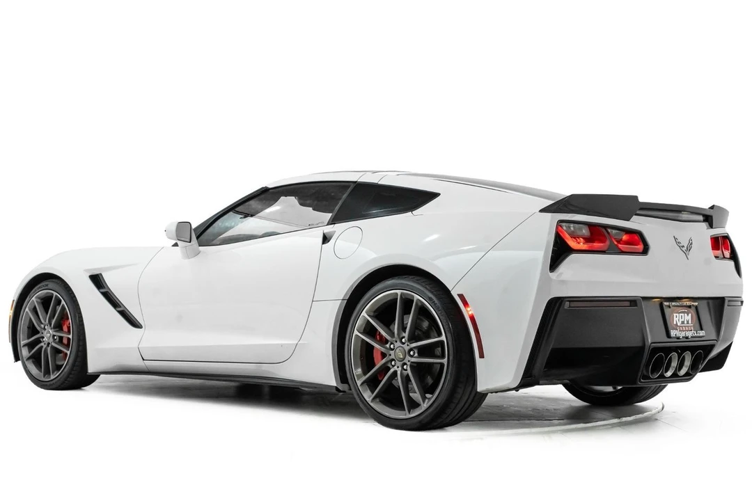 2014 Chevrolet Corvette C7 - Image 12 of 31