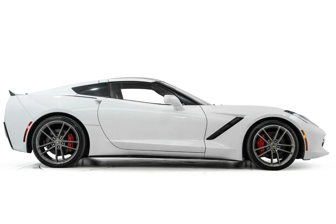 2014 Chevrolet Corvette C7 - Image 7 of 31