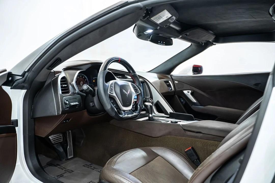 2014 Chevrolet Corvette C7 - Image 18 of 31
