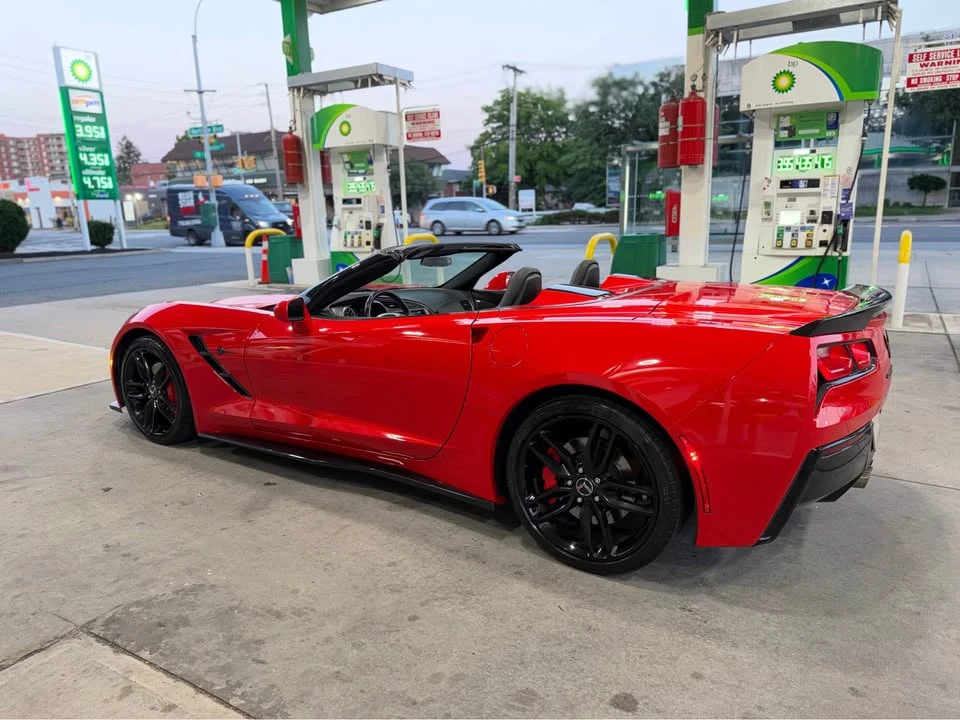 2014 Chevrolet Corvette C7 - Image 2 of 10