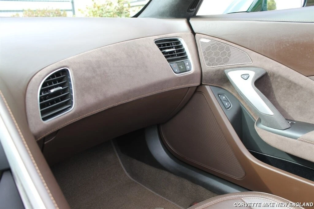2014 Chevrolet Corvette C7 - Image 23 of 31