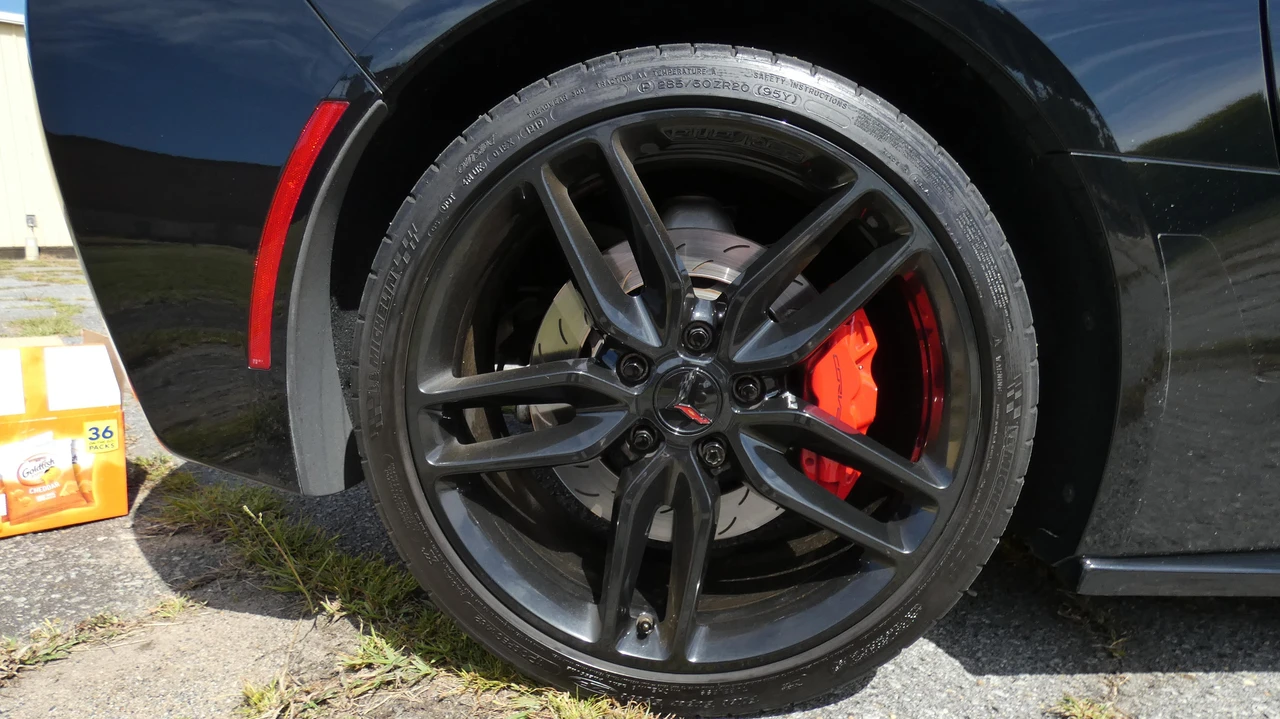 2014 Chevrolet Corvette C7 - Image 27 of 31