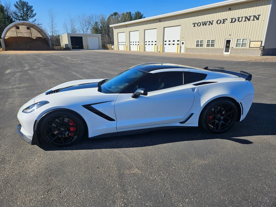 2014 Chevrolet Corvette C7 - Image 11 of 31