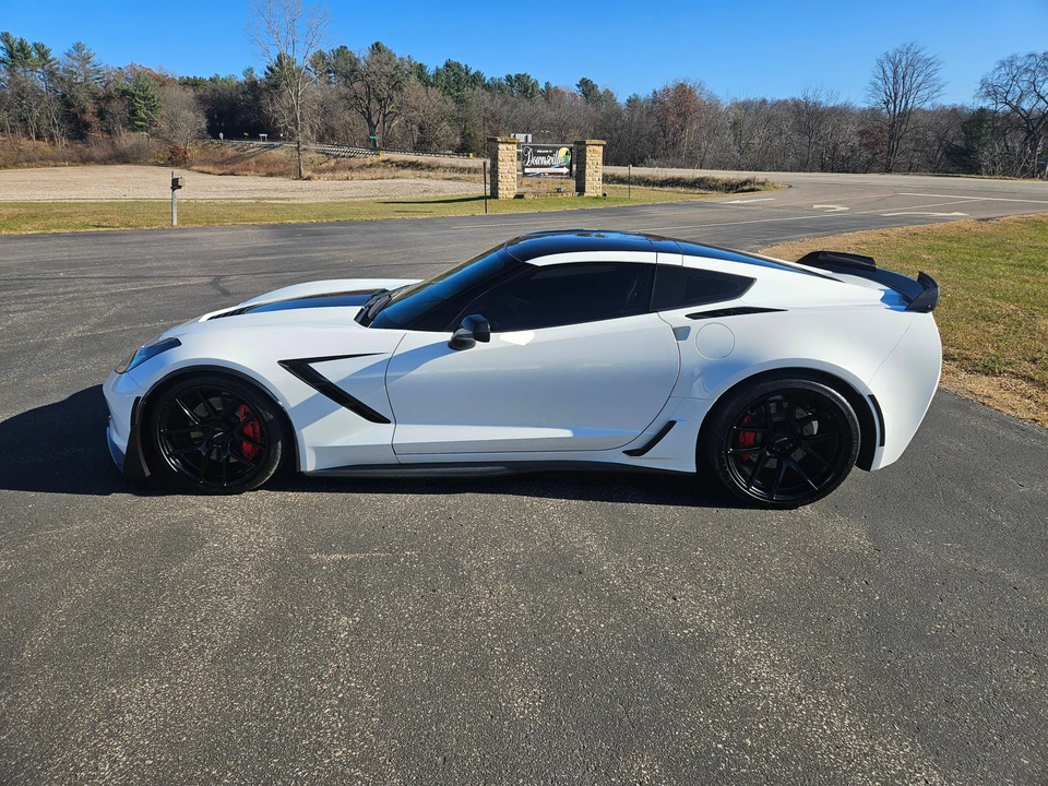 2014 Chevrolet Corvette C7 - Image 12 of 31