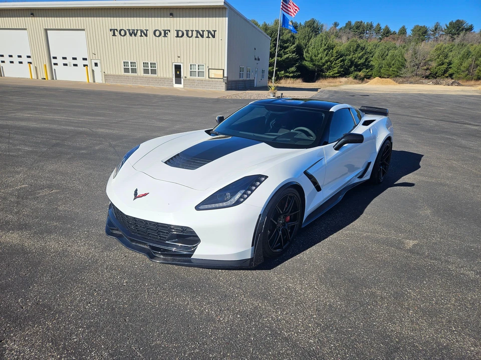 2014 Chevrolet Corvette C7 - Image 9 of 31