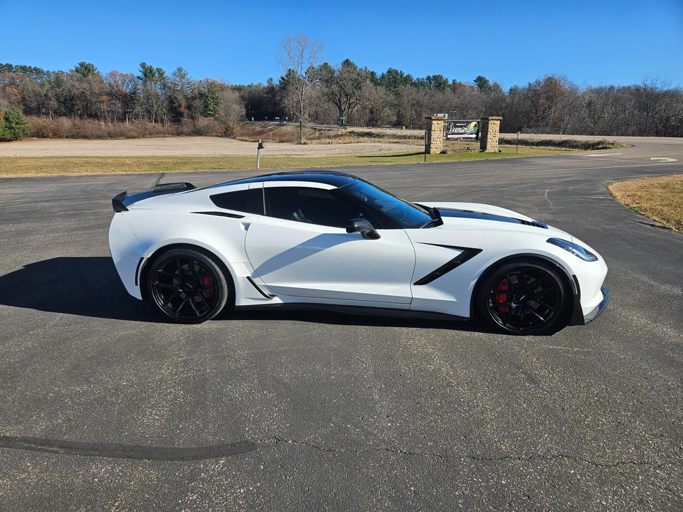 2014 Chevrolet Corvette C7 - Image 25 of 31