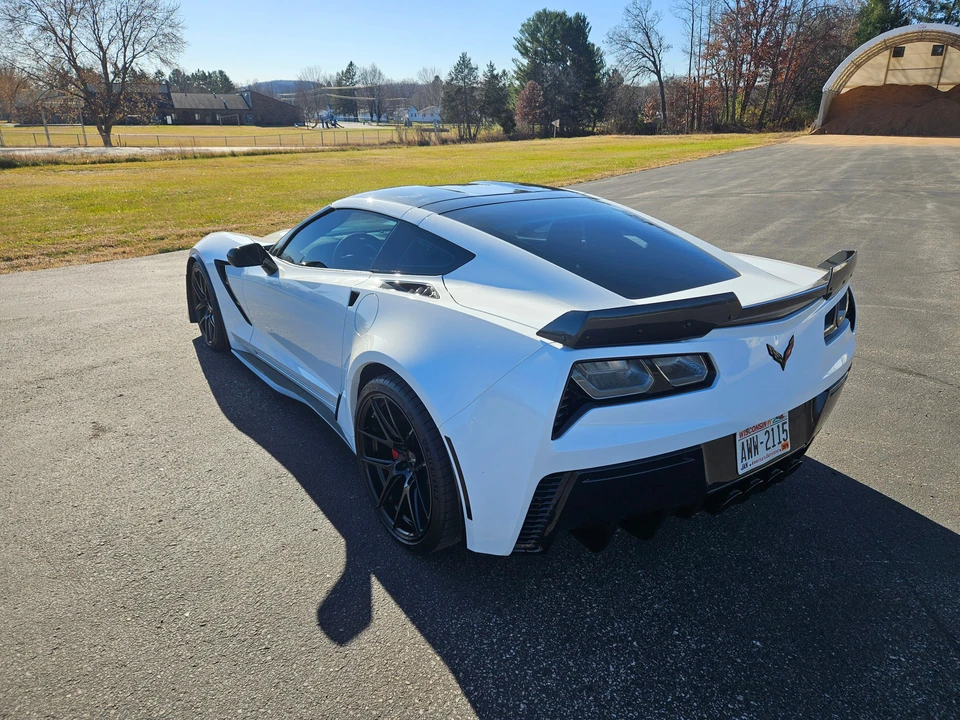 2014 Chevrolet Corvette C7 - Image 16 of 31