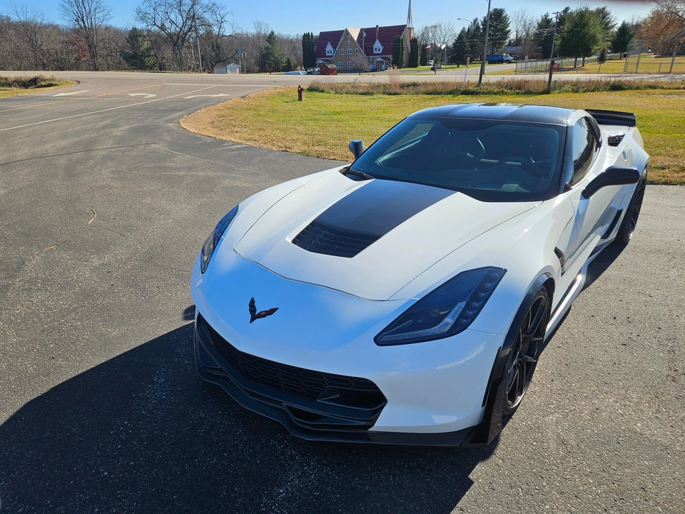 2014 Chevrolet Corvette C7 - Image 8 of 31
