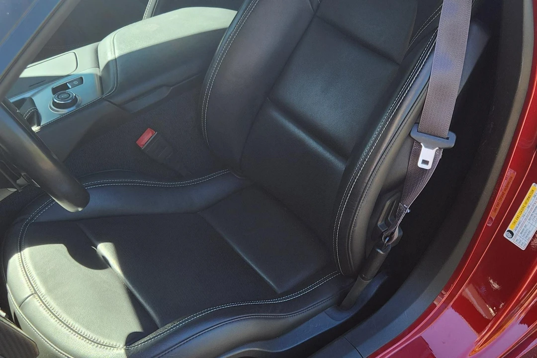 2014 Chevrolet Corvette C7 - Image 28 of 31