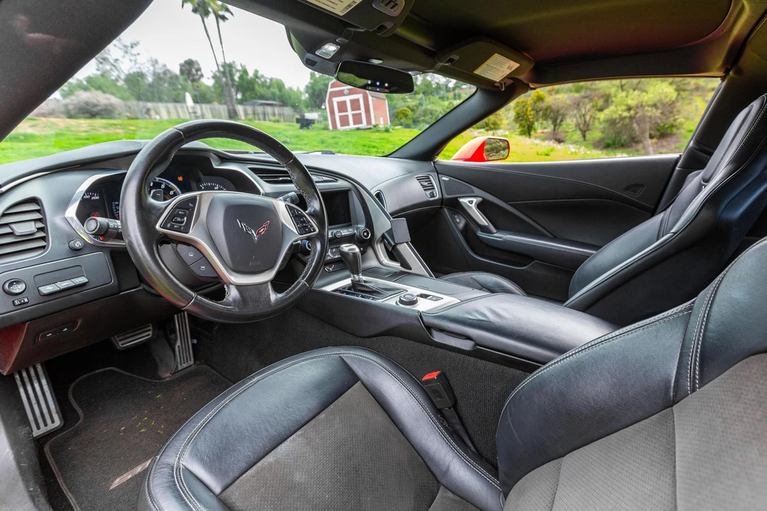 2014 Chevrolet Corvette C7 - Image 27 of 31
