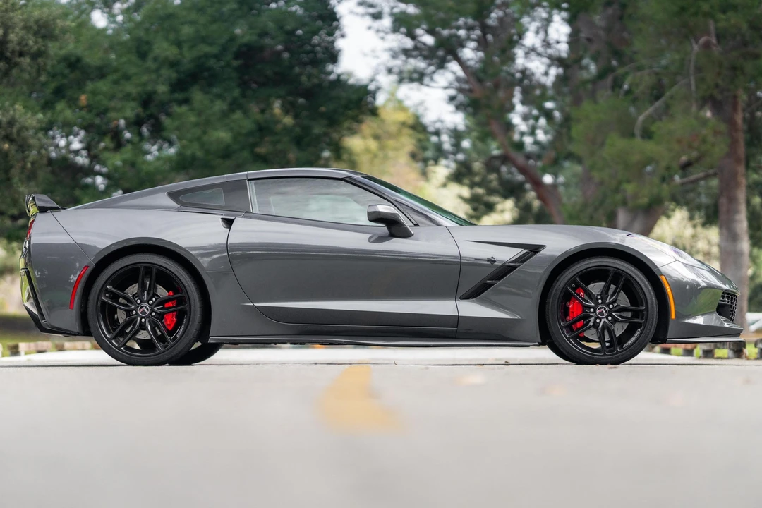 2014 Chevrolet Corvette C7 - Image 3 of 31