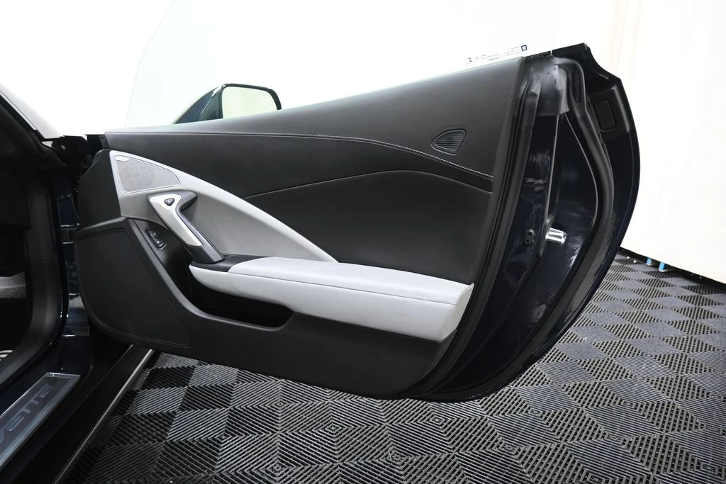 2014 Chevrolet Corvette C7 - Image 21 of 31