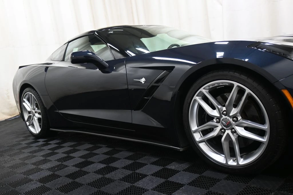 2014 Chevrolet Corvette C7 - Image 16 of 31