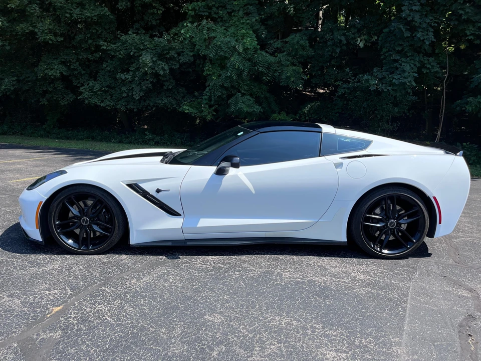 2014 Chevrolet Corvette C7 - Image 9 of 31