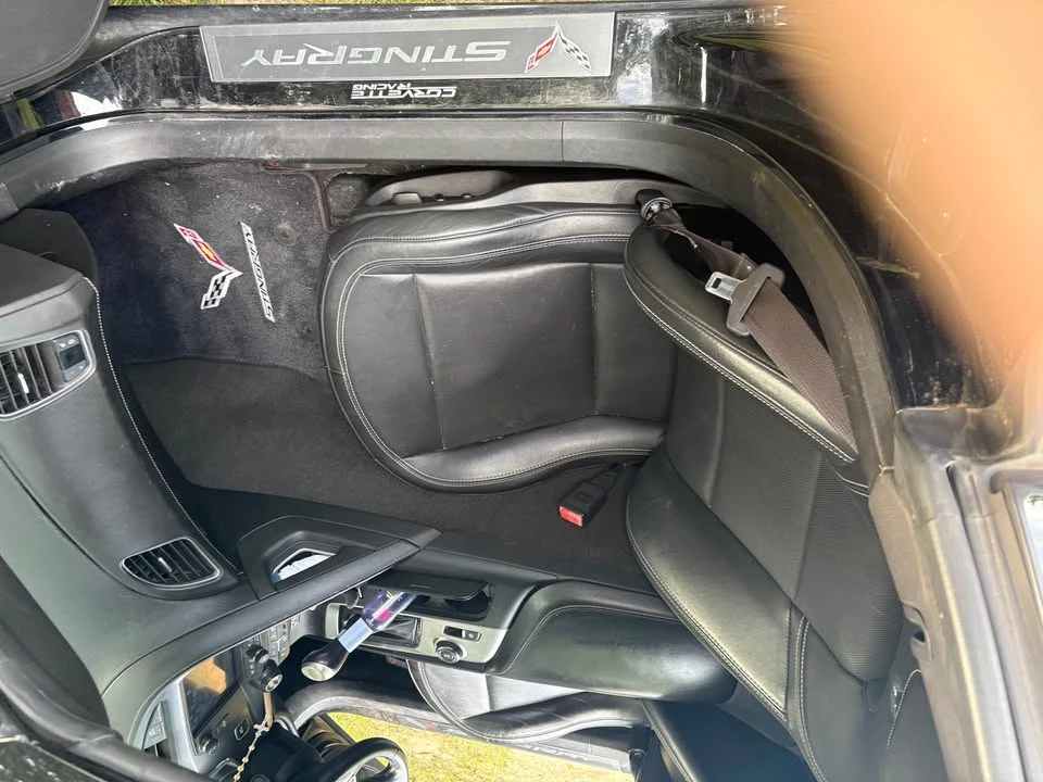 2014 Chevrolet Corvette C7 - Image 16 of 20