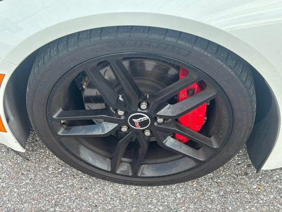 2014 Chevrolet Corvette C7 - Image 2 of 10