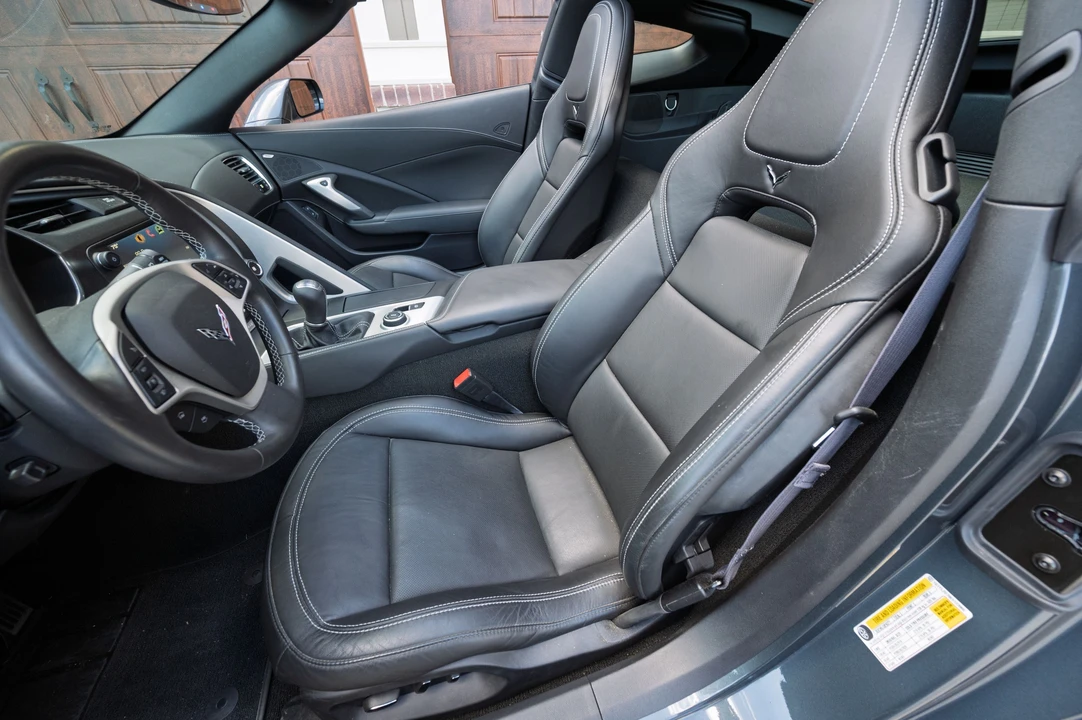 2014 Chevrolet Corvette C7 - Image 6 of 11