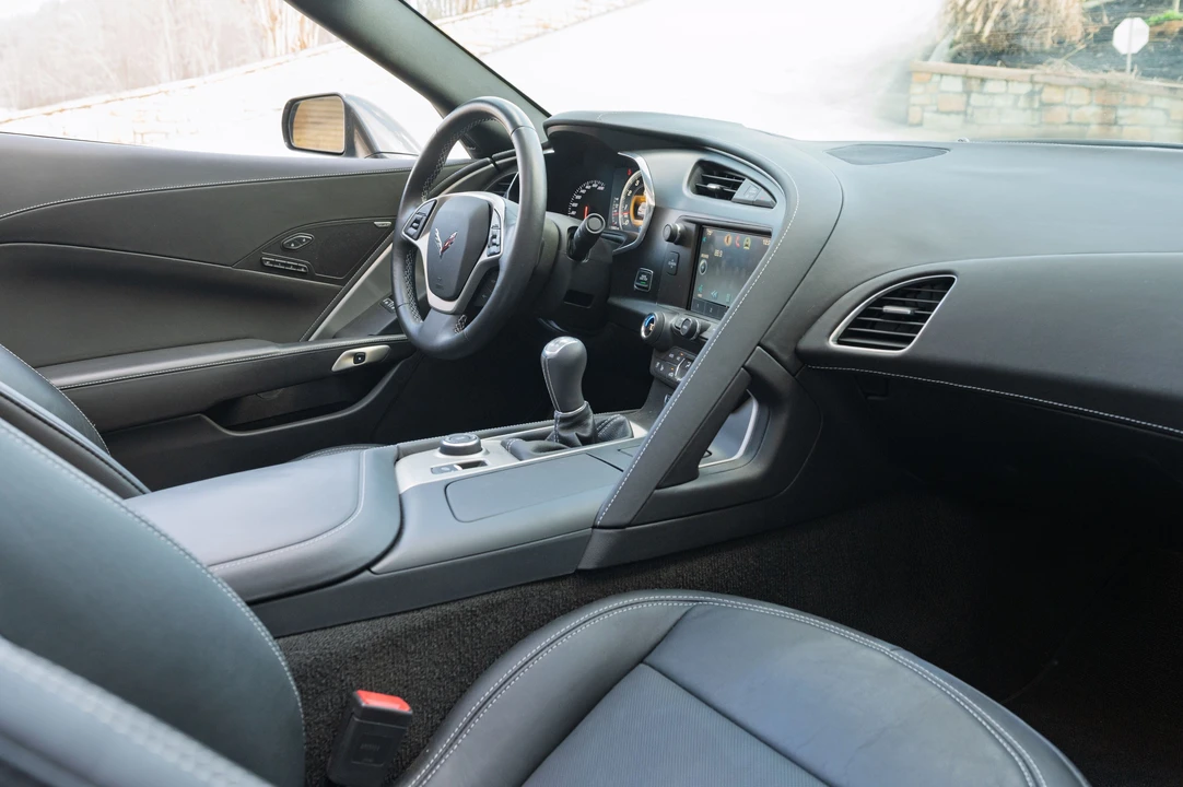 2014 Chevrolet Corvette C7 - Image 7 of 11