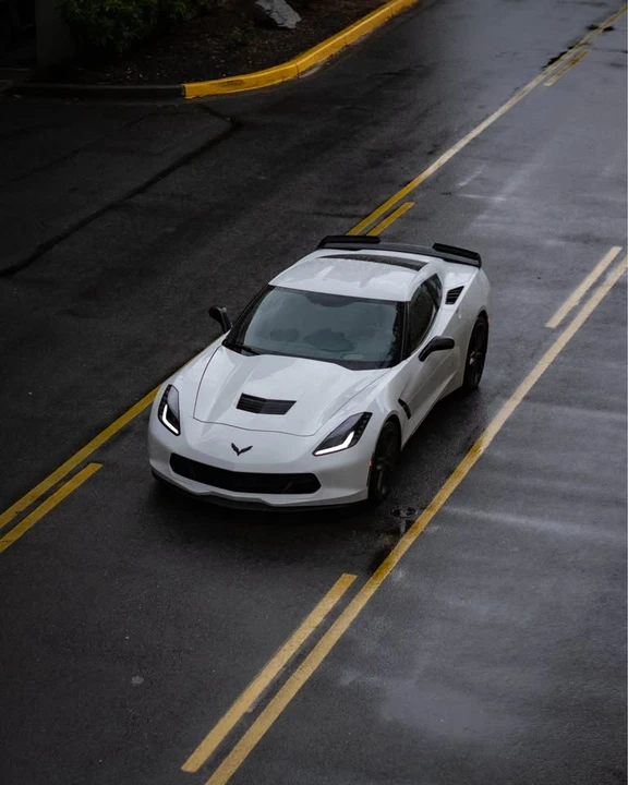 2014 Chevrolet Corvette C7 - Image 2 of 9