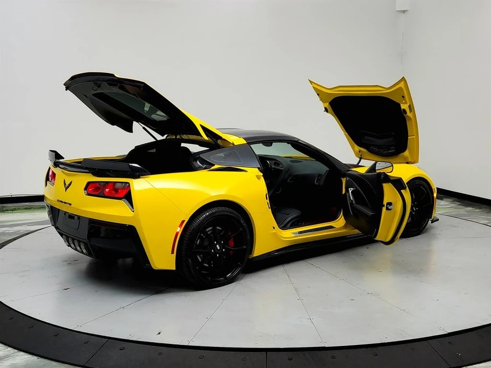 2014 Chevrolet Corvette C7 - Image 11 of 12