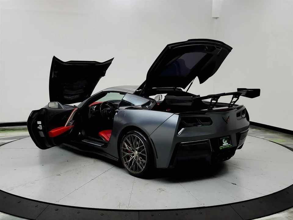 2014 Chevrolet Corvette C7 - Image 12 of 31