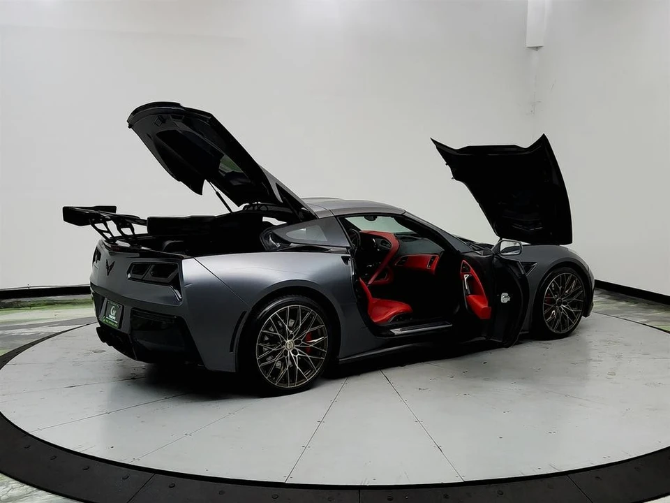 2014 Chevrolet Corvette C7 - Image 11 of 31
