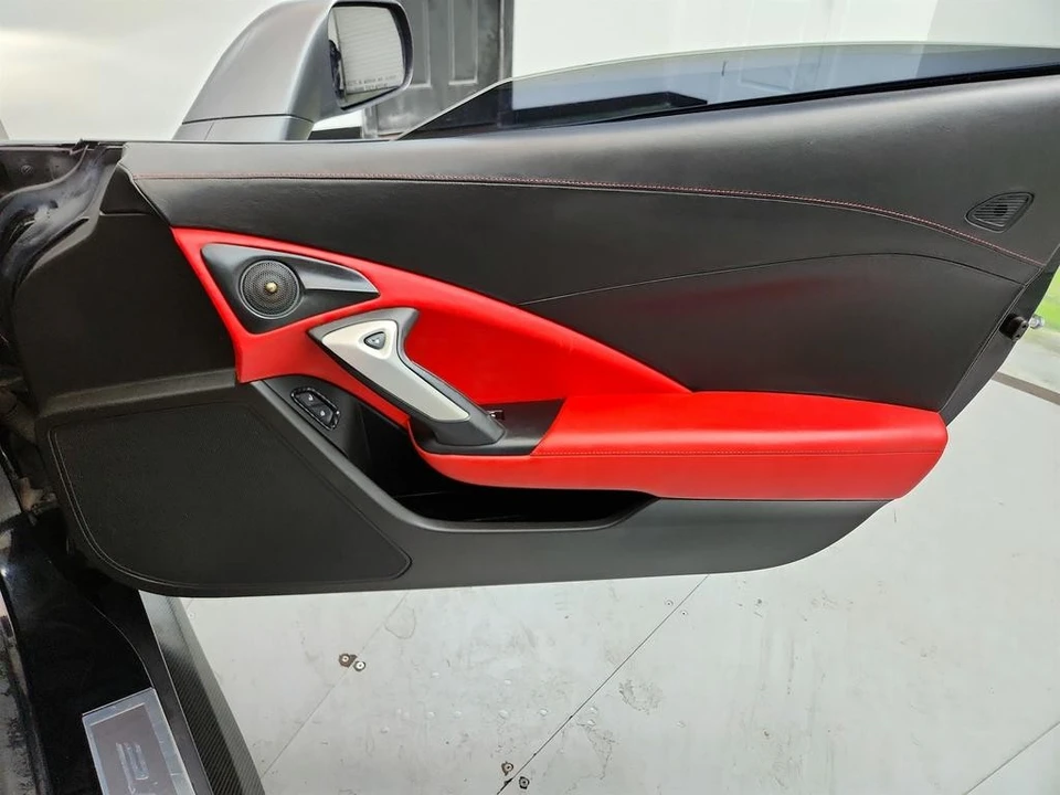 2014 Chevrolet Corvette C7 - Image 25 of 31