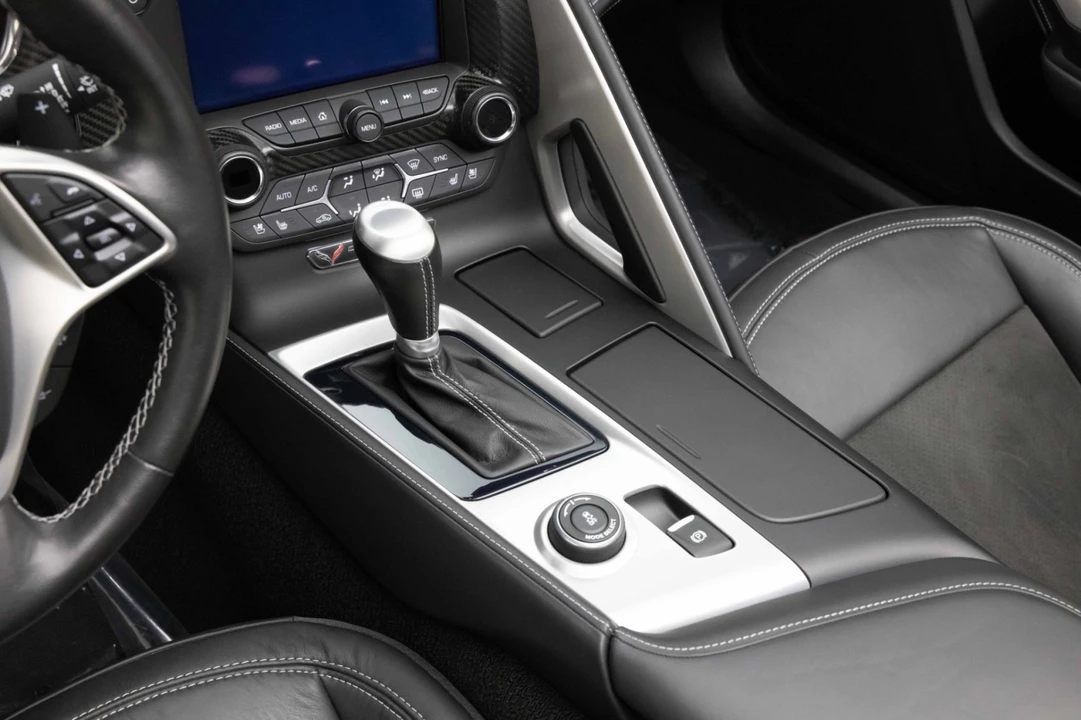 2014 Chevrolet Corvette C7 - Image 14 of 31