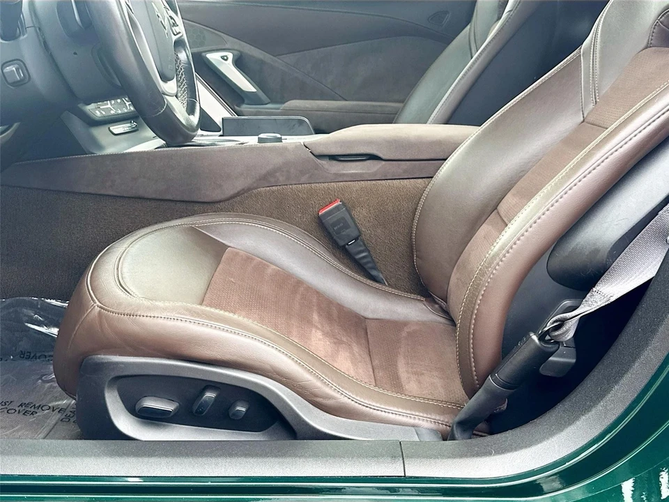 2014 Chevrolet Corvette C7 - Image 19 of 21