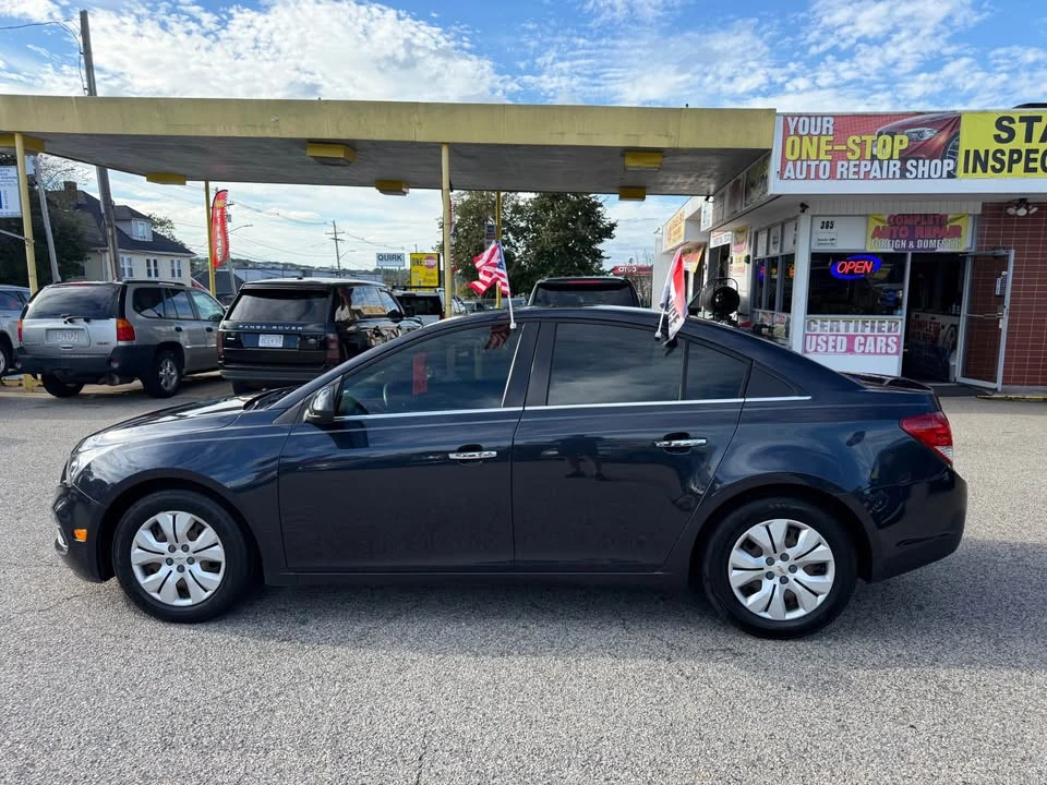 2014 Chevrolet Cruze - Image 8 of 19