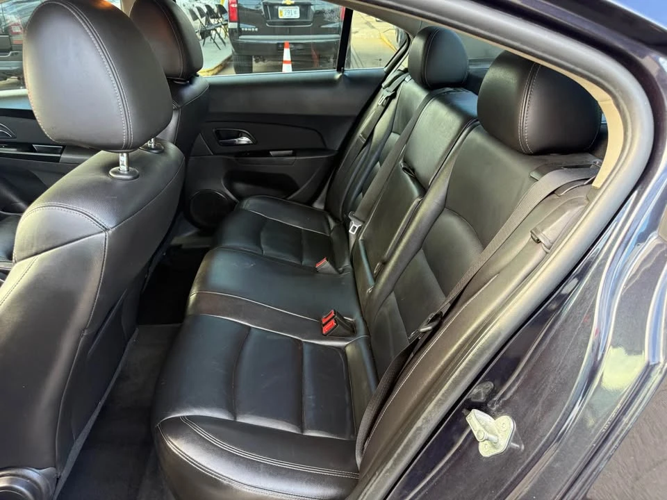 2014 Chevrolet Cruze - Image 16 of 19
