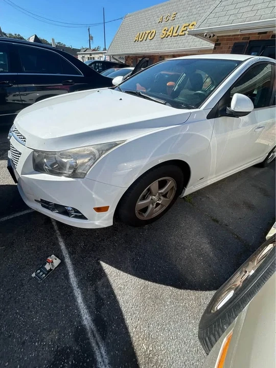 2014 Chevrolet Cruze - Image 3 of 5