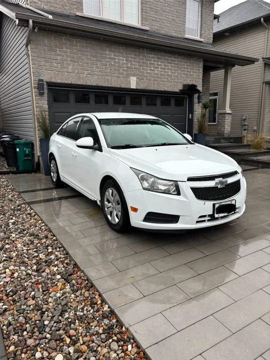 2014 Chevrolet Cruze - Image 2 of 6