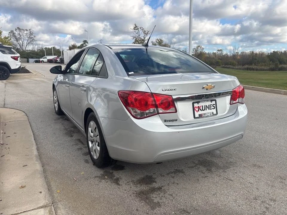 2014 Chevrolet Cruze - Image 4 of 12